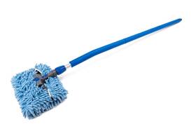 Autofiber 817397024102 Mitt On A Stick Adjustable Head Car Wash Brush 61 Inch Sectional Angled Pole