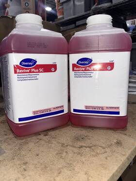 92974618 Diversey 2-pack Revive Plus Floor Maintainer 2.5l Liter Citrus Red