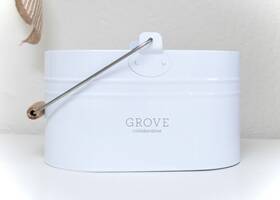 Grove 819978021357 Collaborative Oval Matte White Cleaning Caddy Flower Tin Bucket