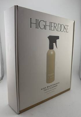 Higherdose 850049532570 Higher Maintenance Tech Cleaner Kit Spray Bottle And Refills