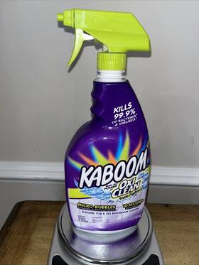Kaboom 757037000533 Shower Tub And Tile Cleaner 32 Oz 85% Full