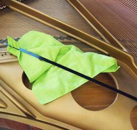 Kchex 810077846032 Grand Piano Soundboard Cleaning Tool With Microfiber Dusting Cloth