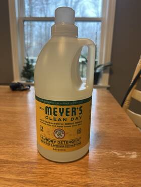 70112 Method Prod Mrs. Meyers Honeysuckle High Efficiency Liquid Laundry Detergent 64 Oz