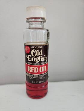 Old English 062338018300 Vintage Red Oil Furniture Polish 8 Oz 50% Full Glass Bottle