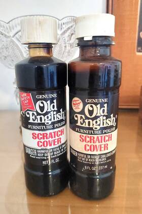 963240-110 Old English Vintage 2 Scratch Cover For Dark Wood Glass Bottle 8oz