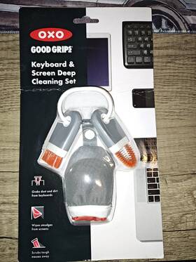 Oxo 719812686196 New Good Grips Keyboard And Screen Deep Cleaning Set For Computers Laptops