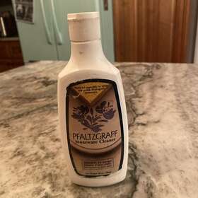 5116113 Pfaltzgraff Stoneware Cleaner 10 Fl Oz - Rare And Discontinued 90 % Full