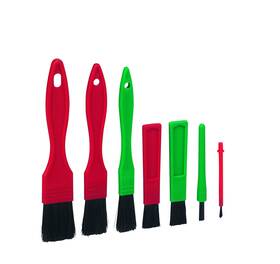 556052 Vikan Detail Brush Set With 7 Brushes Transport Line