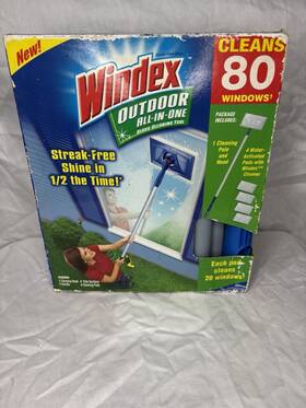 Windex 019800701666 Outdoor All In One Glass Window Cleaner Tool Starter Kit 4 Cleaning Pads