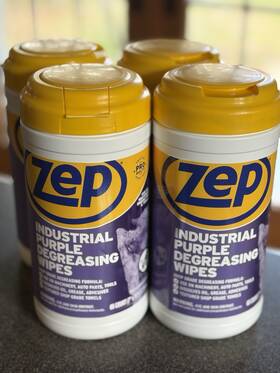 Zuindprpl65 Zep Industrial Purple Heavy-duty Degreasing Wipes - 65 Count Case Of 4