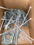 Qty (24) 3M 37718, Solvent Spray Nozzle Trigger Head. Fixed Price $74.00.