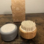 Grove Collaborative Brush It Off Double Side Re-use Lint New (B2). Fixed Price $8.00.
