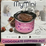 Nostalgia My Mini Chocolate Dipping Pot W/ Lid & Pink Heart Design 20 Oz New!. Fixed Price $20.00.