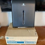 Georgia Pacific 56650A M Fold/c-fold Paper Towel Dispenser Black. Fixed Price $20.00.