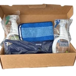 Bona Multi-surface Floor Cleaning Kit Mop, Sprays & Refills, Nwt. Fixed Price $44.00.