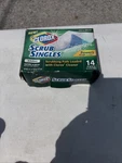 Clorox Scrub Singles Kitchen Pad Citrus Blend Discontinued Open Box Not Used. Fixed Price $19.80.
