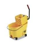 Rubbermaid Commercial FG618688YEL 44 Qt. Wavebrake 2.0 Side-press Combo Yl New. Fixed Price $250.00.