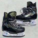 True Catalyst 7 Hockey Skates Int 5 Regular. Fixed Price $47.00.
